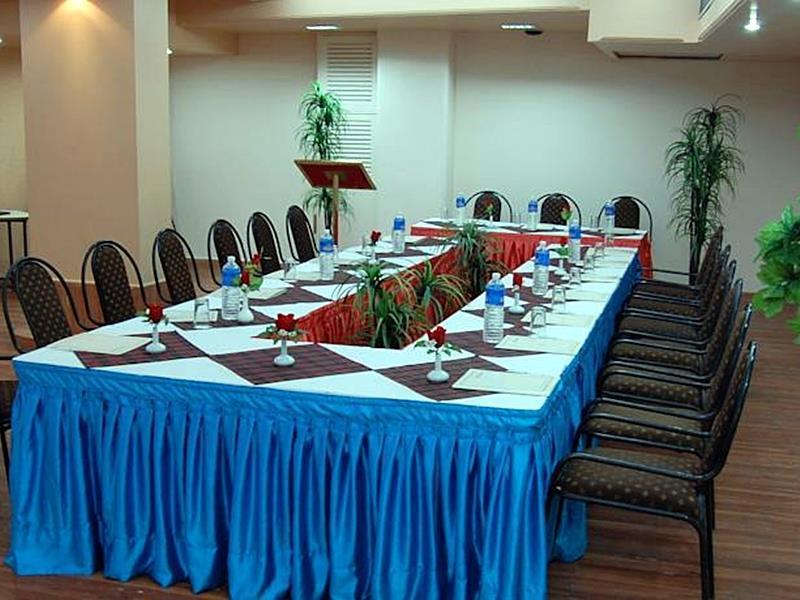 ג'ודפור Hotel Apex International מראה חיצוני תמונה