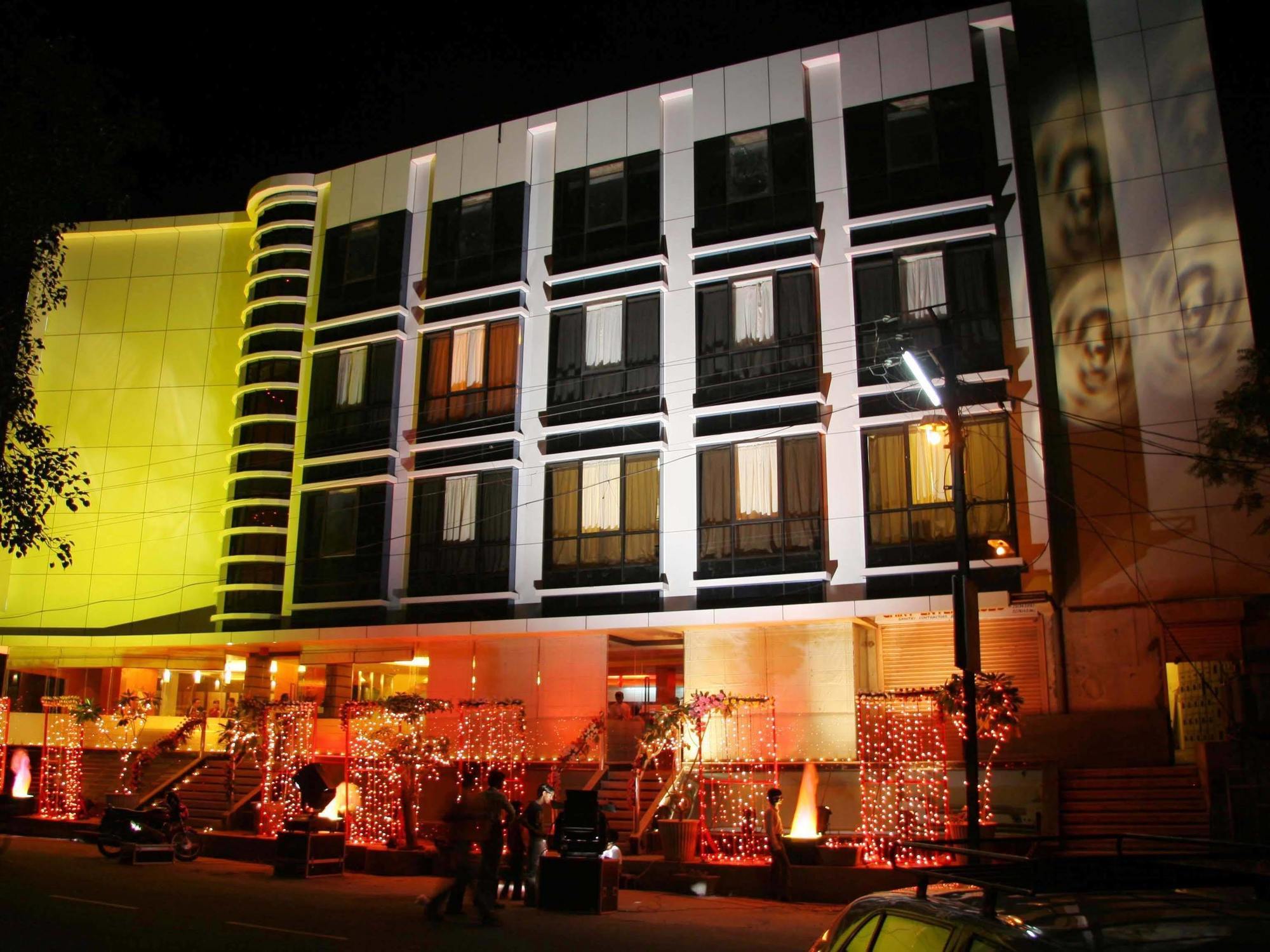 ג'ודפור Hotel Apex International מראה חיצוני תמונה