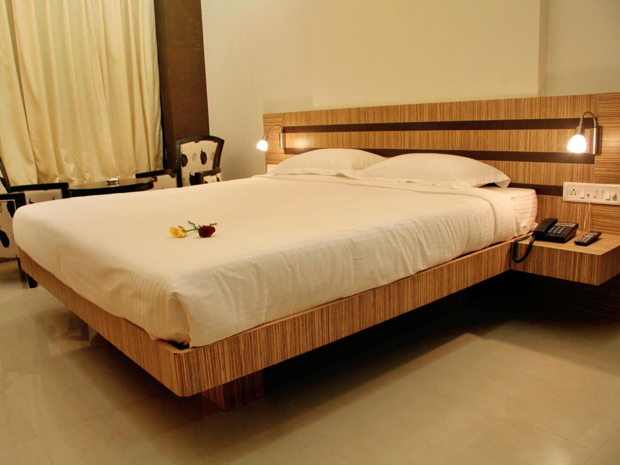ג'ודפור Hotel Apex International מראה חיצוני תמונה