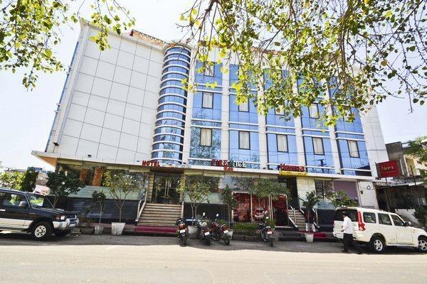ג'ודפור Hotel Apex International מראה חיצוני תמונה